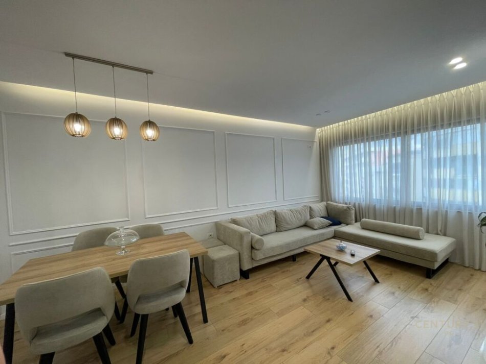 Tirane, shitet apartament 2+1 Kati 7, 79 m² (astir)