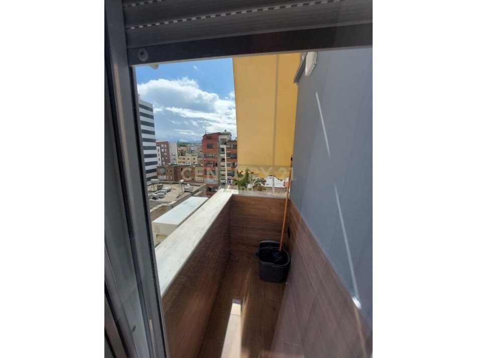 Tirane, shes apartament 2+1 Kati 7, 84 m² 150.000 € 
