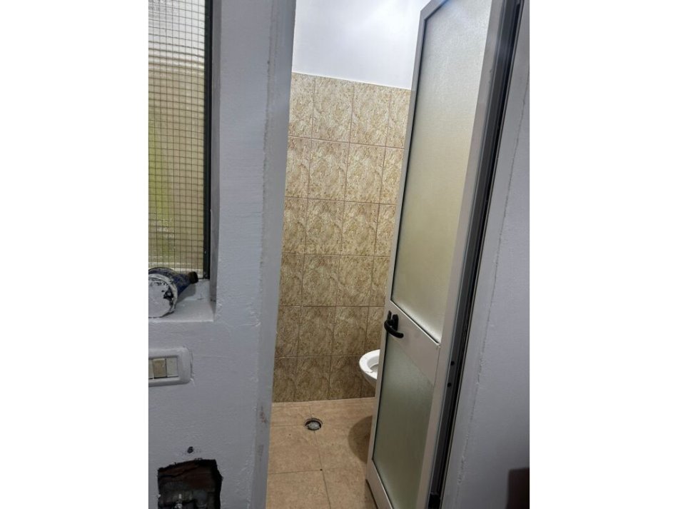 Tirane, shitet apartament 1+1 Kati 1, 20 m² (gjykata e tiranes)