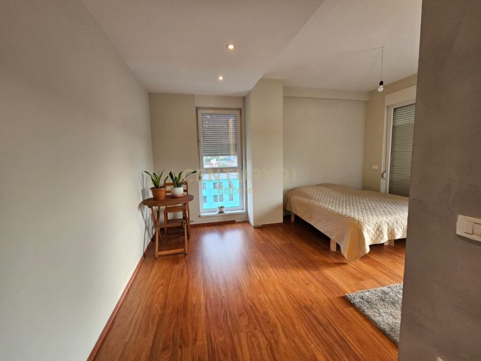 Tirane, shes 2+1 , 108 m² 200.000 € 
