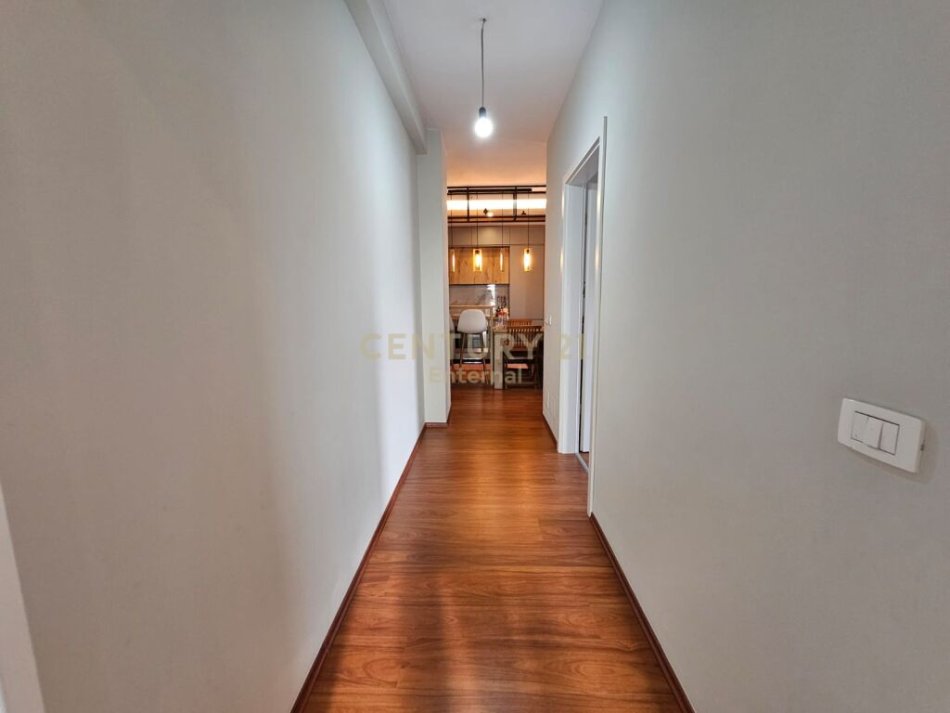 Tirane, shitet apartament 2+1 Kati 7, 108 m² 200.000 € 