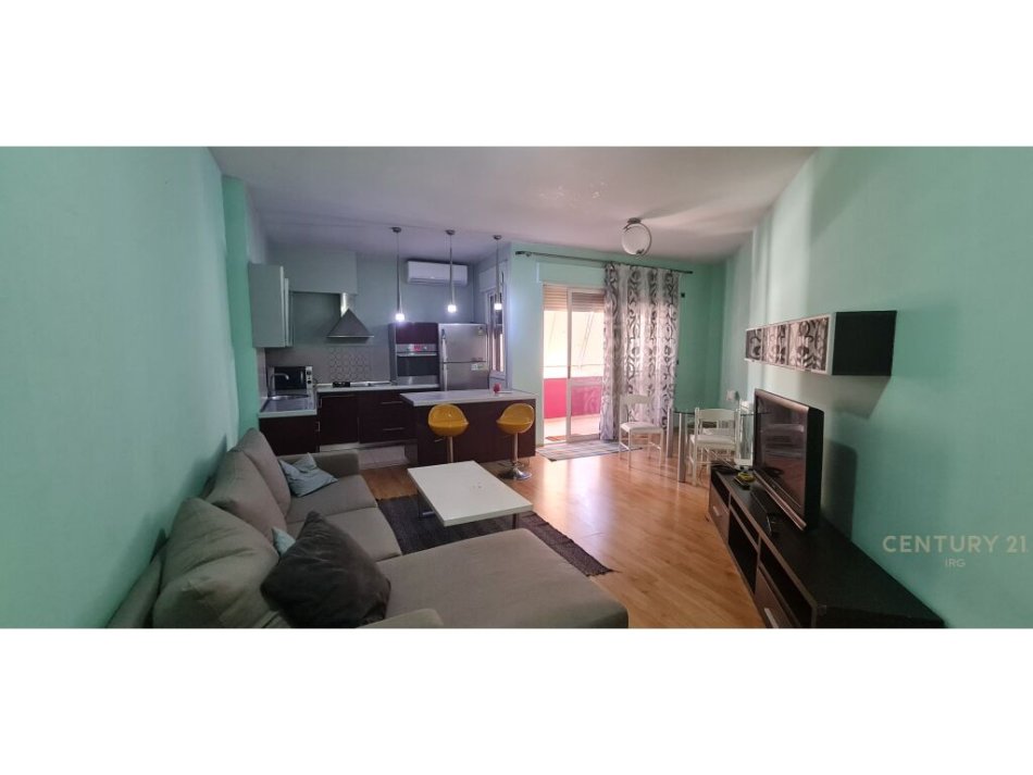 Tirane, shes apartament 2+1 , 106 m² 195.000 € (Kopshti Botanik Zoologjik)