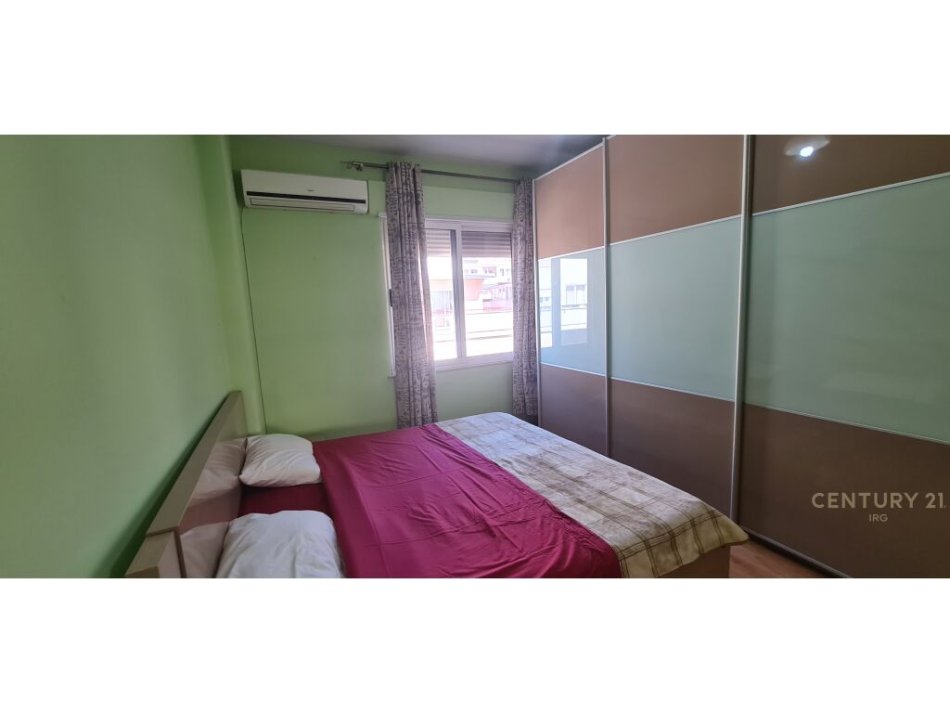 Tirane, shes apartament 2+1 , 106 m² 195.000 € (Kopshti Botanik Zoologjik)