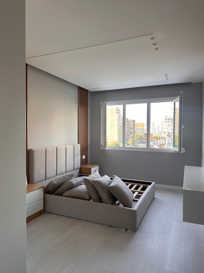 Tirane, jepet me qera apartament 1+1+Post parkimi, Kati 3, 70 m² 600 € (River Residence)