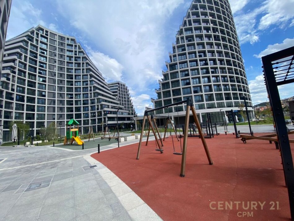 Tirane, jap me qera ambjent biznesi Kati 0, 107 m² 3.500 € (Liqeni i Tiranës)