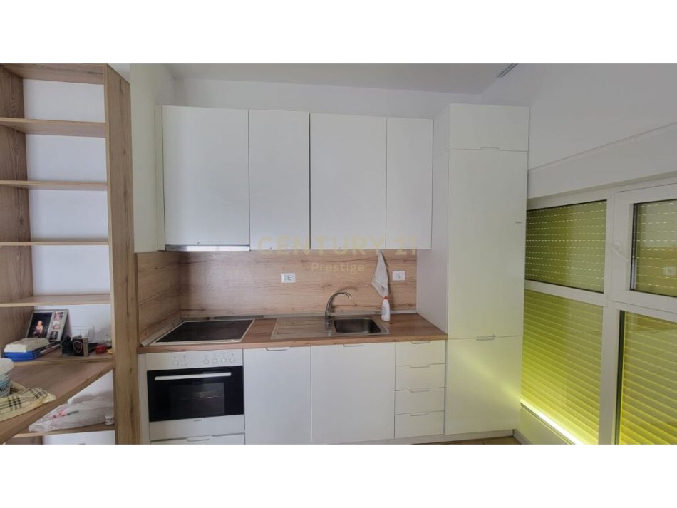 Tirane, jepet me qera apartament 1+1 Kati 1, 60 m² 500 € (zog te zi)