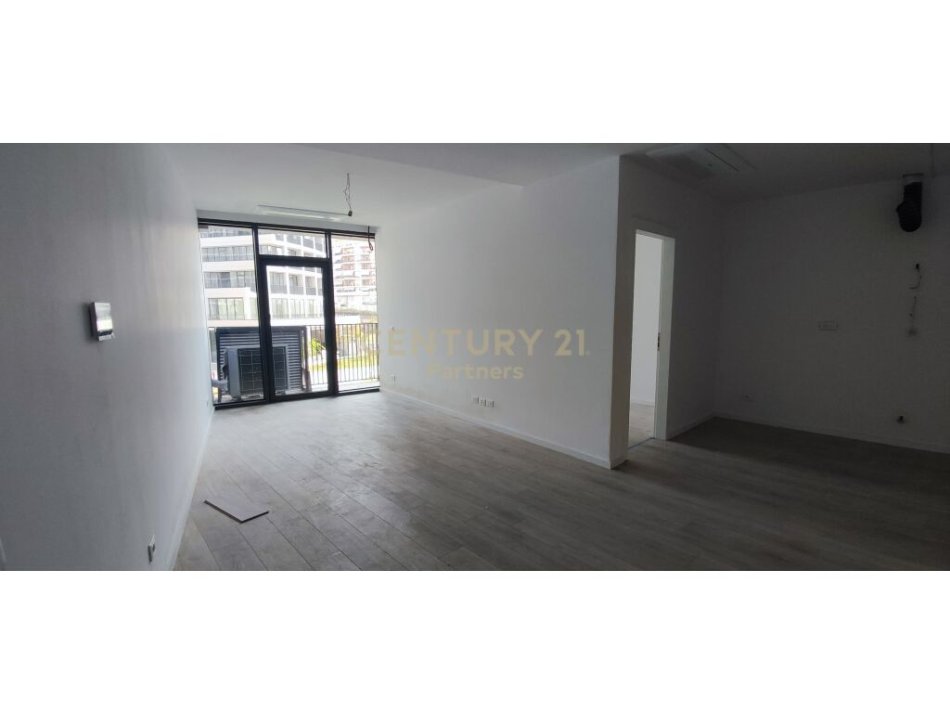 Tirane, jap me qera ambjent biznesi , 101 m² 1.200 € (Lake View Residences, Liqeni i Tiranës)