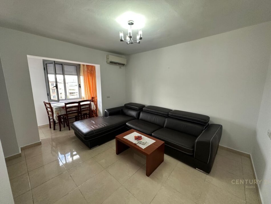 Tirane, shitet apartament 2+1 Kati 5, 94 m² 115.000 € (Laprake bosko101142)