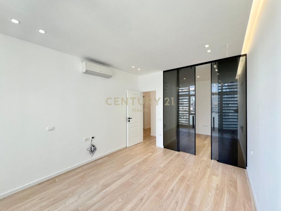 SHITET APARTAMENT 2+1+2 TE KIKA 2, KOMUNA E PARISIT!Neom100797