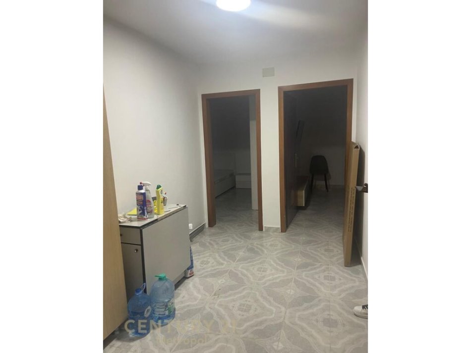 Tirane, shitet apartament 1+1 Kati 5, 57 m² 88.000 € (selite)
