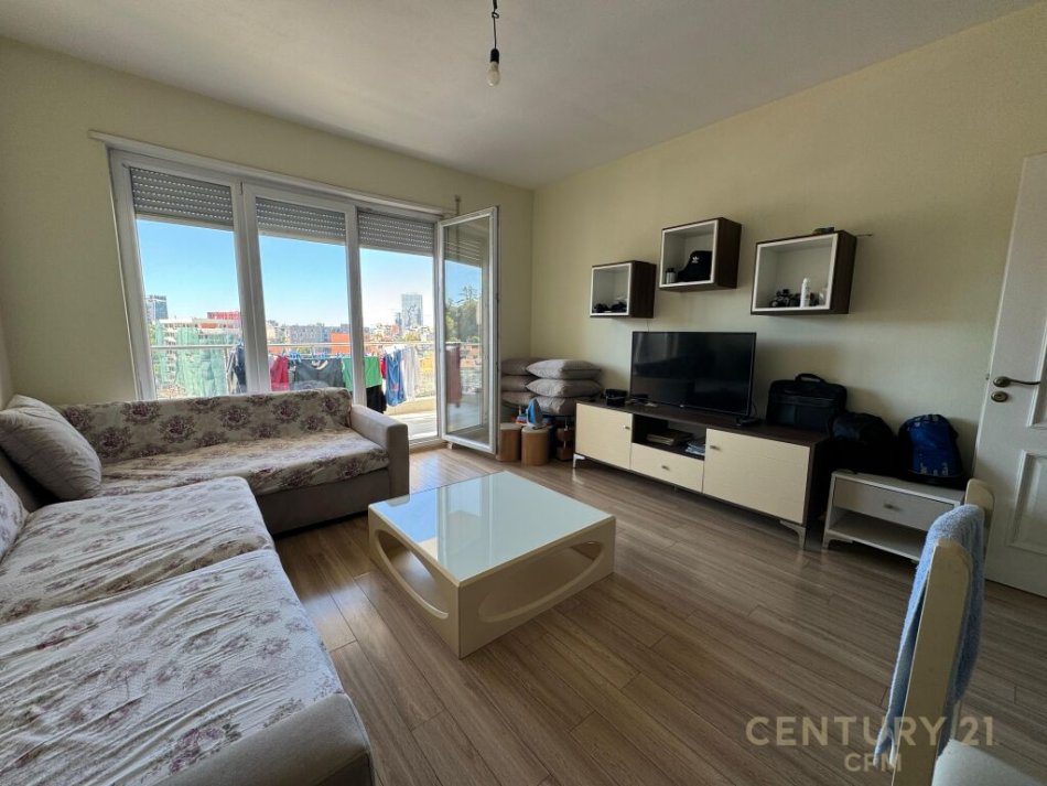 Tirane, shitet 1+1+Ballkon Kati 7, 67 m² 130.000 € (Rruga e Elbasanit)