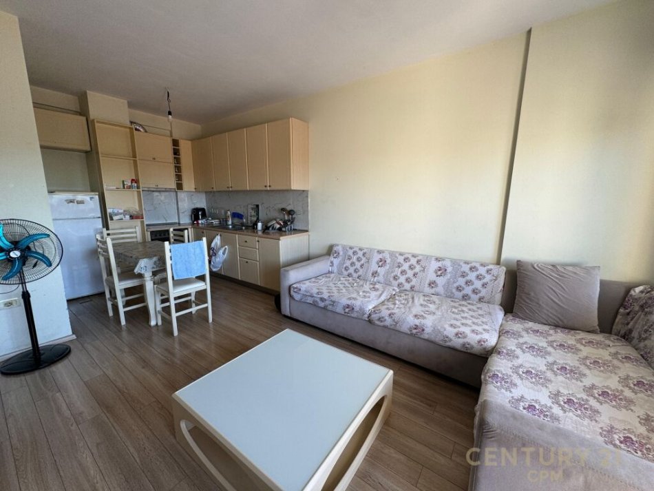 Tirane, jepet me qera apartament 1+1 Kati 7, 67 m² 130.000 € (rruga e elbasanit)