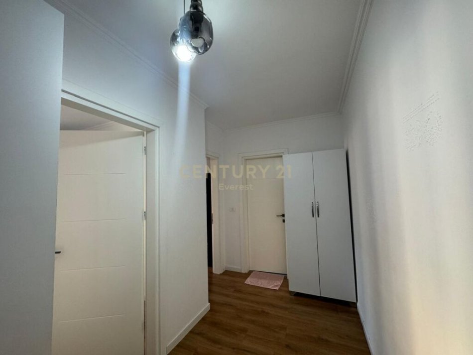 Tirane, shes apartament 1+1 Kati 7, 65 m² 110.000 € 