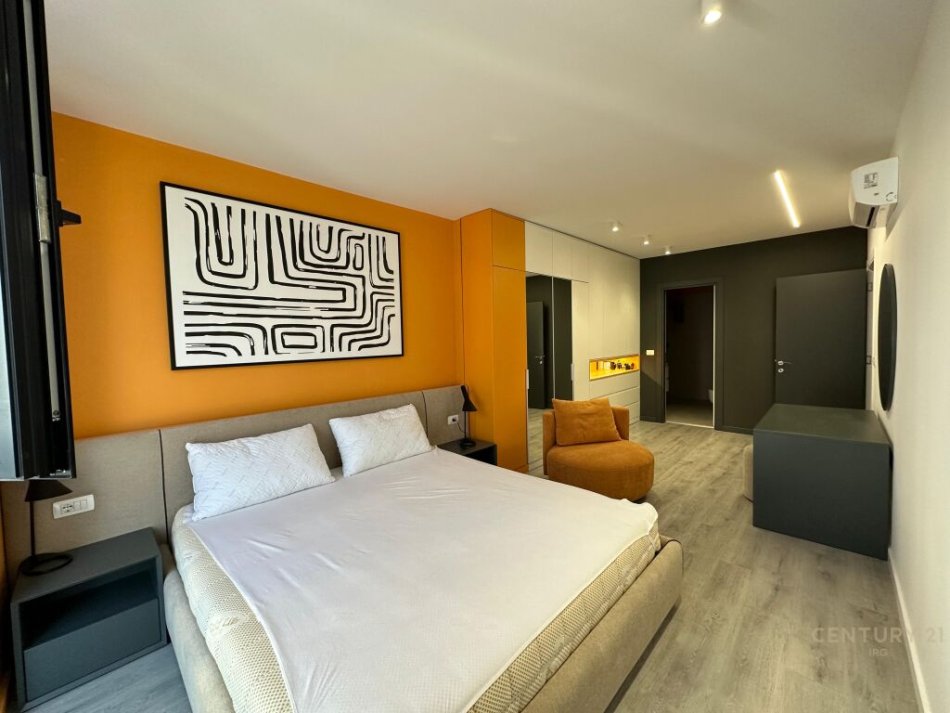 Tirane, jepet me qera apartament 2+1 Kati 3, 101 m² 79.000 € 
