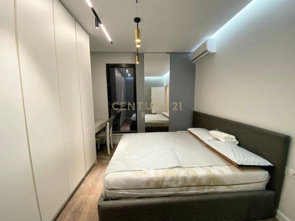 Tirane, shitet apartament 1+1 Kati 6, 68 m² 123.000 € (casa italia)