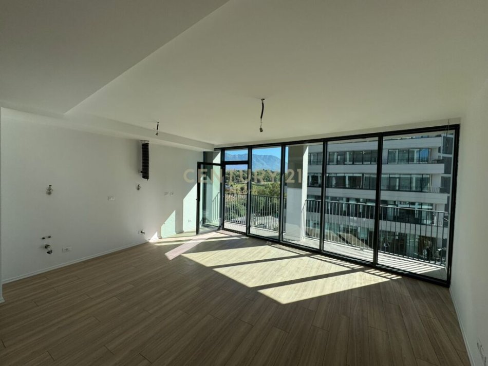 ZYRE ME QIRA TEK REZIDENCA LAKE VIEW, LIQENI I TIRANES!Neom101267