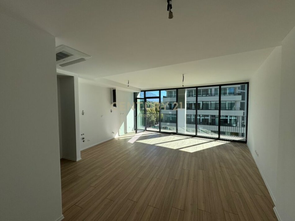 ZYRE ME QIRA TEK REZIDENCA LAKE VIEW, LIQENI I TIRANES!Neom101267