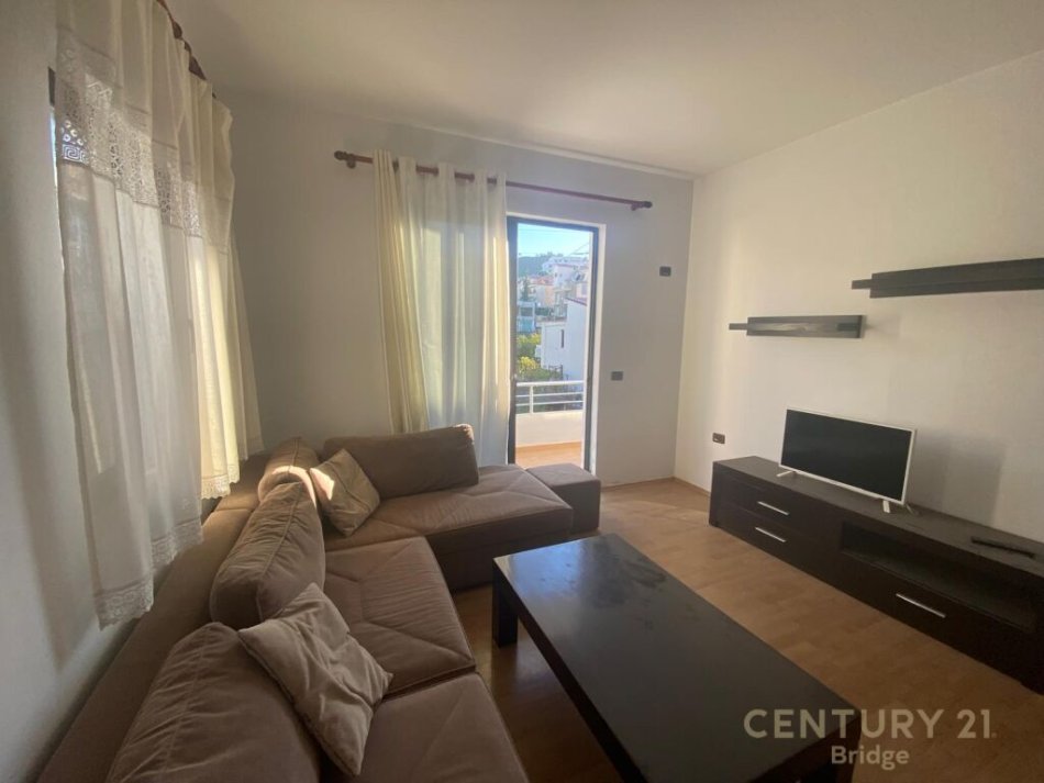 Tirane, shitet apartament 1+1 Kati 2, 66 m² 108.000 € 