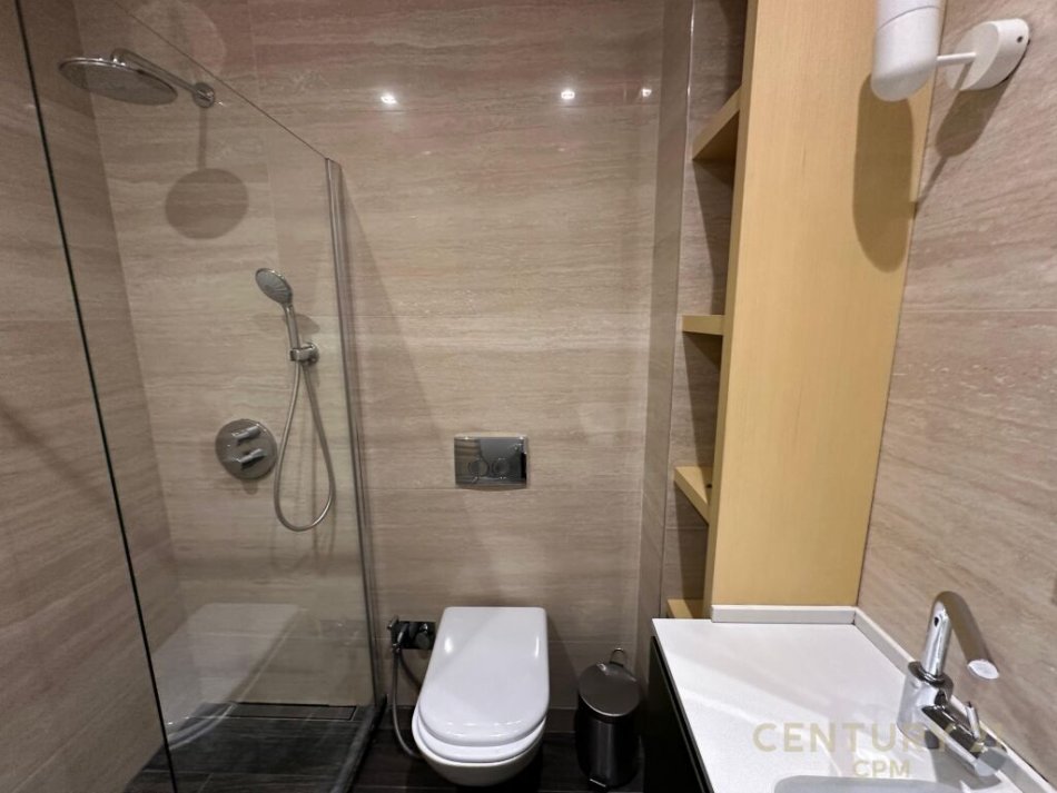 Tirane, jap me qera apartament 2+1+2+POST PARKIMI , 110 m² 1.100 € (Komuna e Parisit)