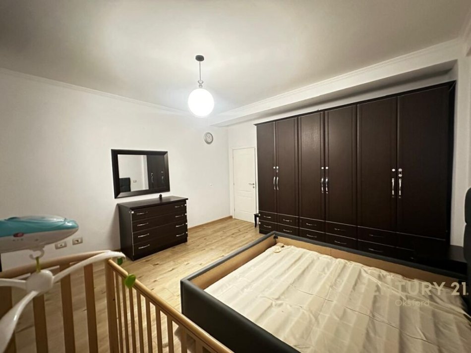 Tirane, shitet apartament 2+1 Kati 0, 165 m² 168.000 € 