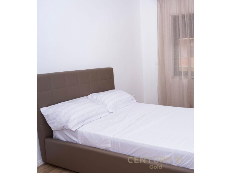 Tirane, shitet apartament 3+1 Kati 7, 144 m² 355.000 € (rruga e barrikadave)