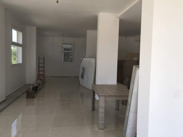 Gjiri Lalezit, jepet me qera dyqan Kati 0, 170 m²  (Gjiri i lalezit)