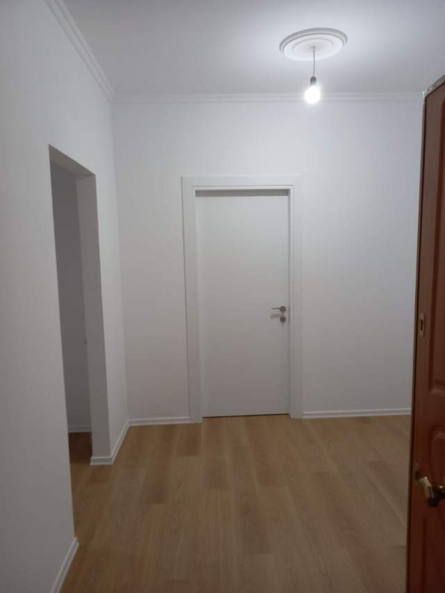 Tirane, shes apartament 1+1+A Kati 8, 60 m² 56.000 Euro (Besim Alla)