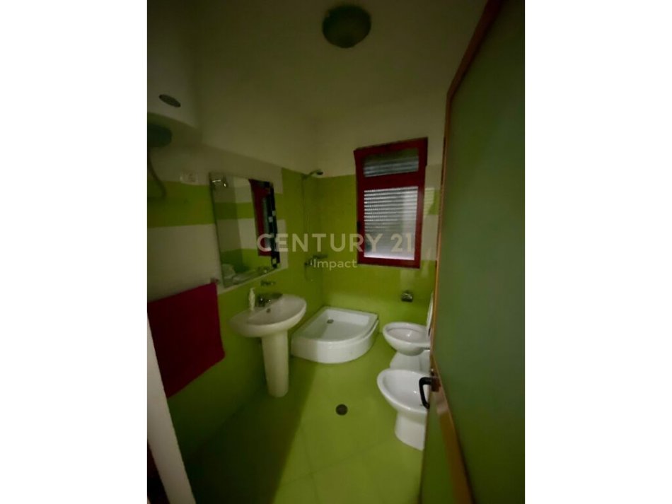 Tirane, shes apartament 2+1 Kati 4, 114 m² 105.000 € 