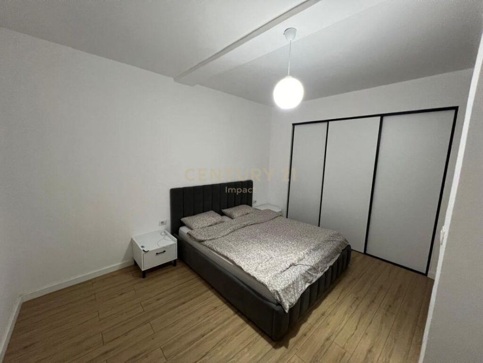 Tirane, shitet apartament 1+1 Kati 3, 83 m² 133.000 € (Selite)