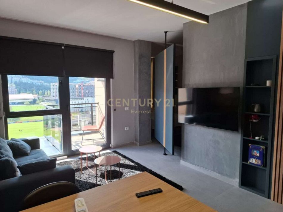 Tirane, jap me qera apartament 1+1+Ballkon , 56 m² 750 € (Rruga e Kosovarëve)