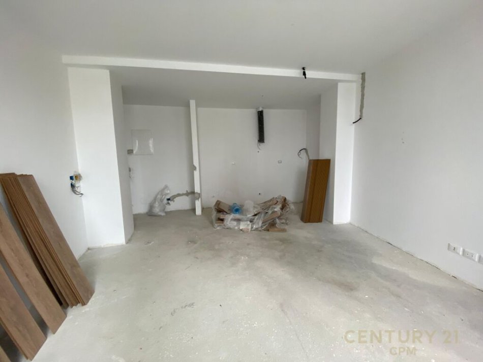 Tirane, shes apartament 1+1+Ballkon , 70 m² 225.120 € (Rezidenca Lake View, Liqeni i Tiranës)