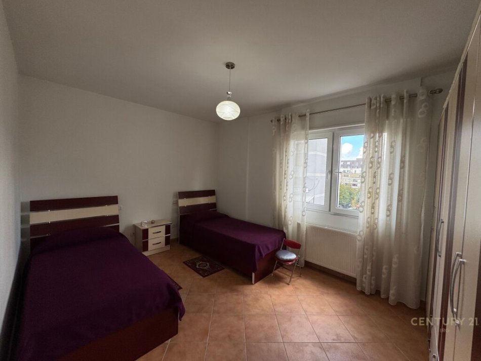 Tirane, jap me qera apartament 2+1 , 90 m² 600 € (Selitë)