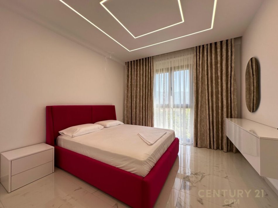 Tirane, jap me qera apartament 1+1 , 72 m² 650 € (Kodra e Diellit)