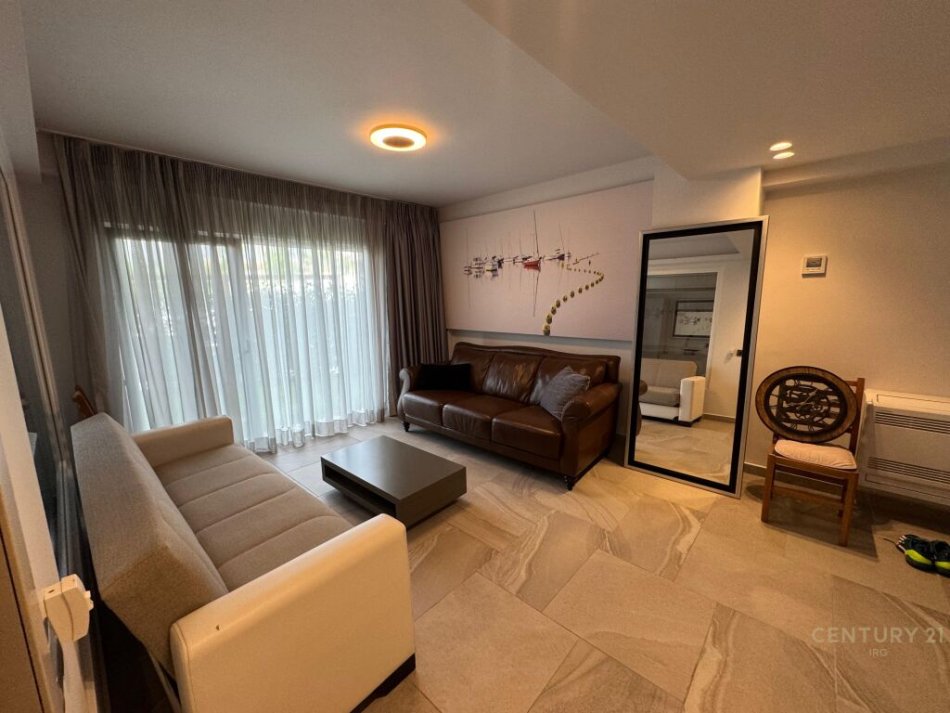 Tirane, shes Vile , 348 m² 1.300.000 € (Sunrise Residence,Tirana, Qendra Tregtare TEG)