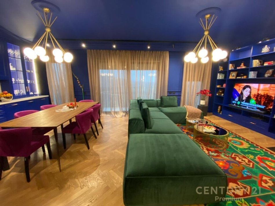 Tirane, shes apartament 2+1+2 , 117 m² 370.000 € (Secret Garden, Qendra Tregtare TEG)