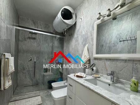 Tirane, shitet apartament 2+1+Ballkon Kati 4, 113 m² 294.000 € (ISA BOLETINI,SELVIA)