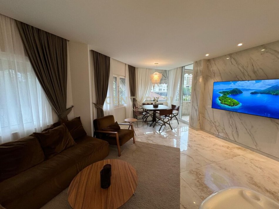 shes , Apartament 2+1, 280.000Euro (Liqeni i Thate, Neom102185)