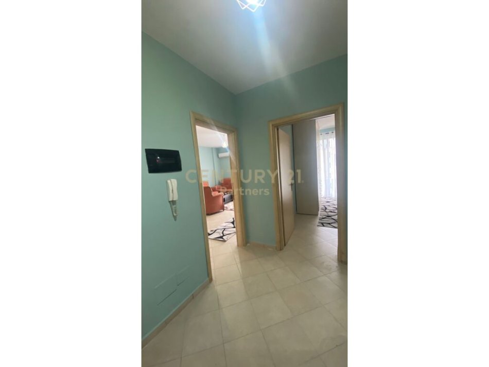 Shqiperi, shitet apartament 2+1 Kati 8, 92 m² 100.000 € (astir)