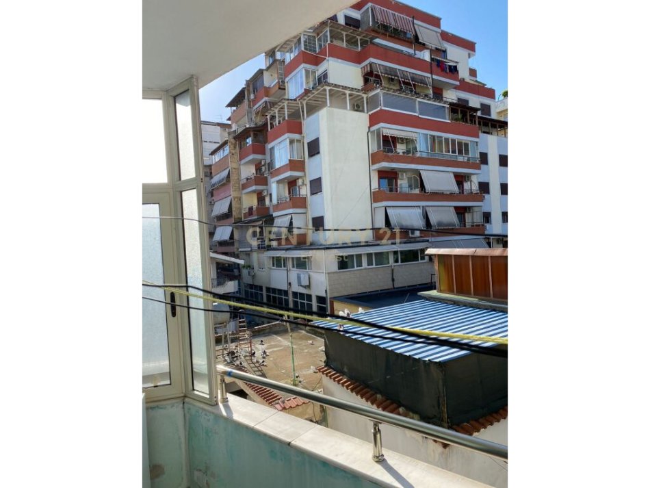 Tirane, shitet apartament 1+1 Kati 4, 66 m² 147.000 € (rruga e elbasanit)