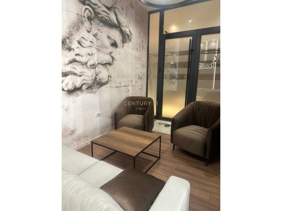Tirane, jepet me qera ambjent biznesi Kati 0, 35 m² 650 € (Bulevardi i Ri Hipoteka)
