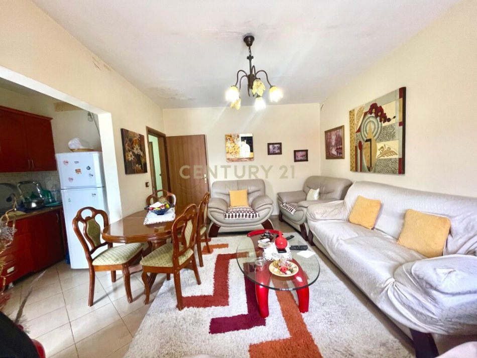Tirane, shes apartament 2+1 , 74 m² 78.000 € (Allias)