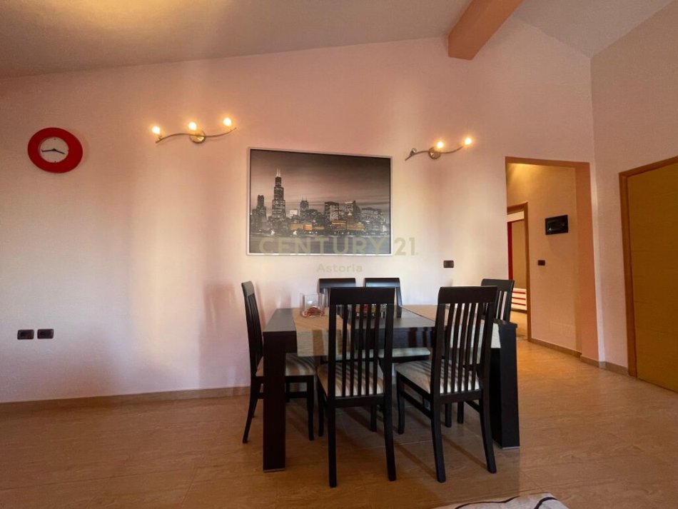 Tirane, jepet me qera apartament 2+1 Kati 3, 150 m² 600 € (Kodra e Diellit astoria102312)