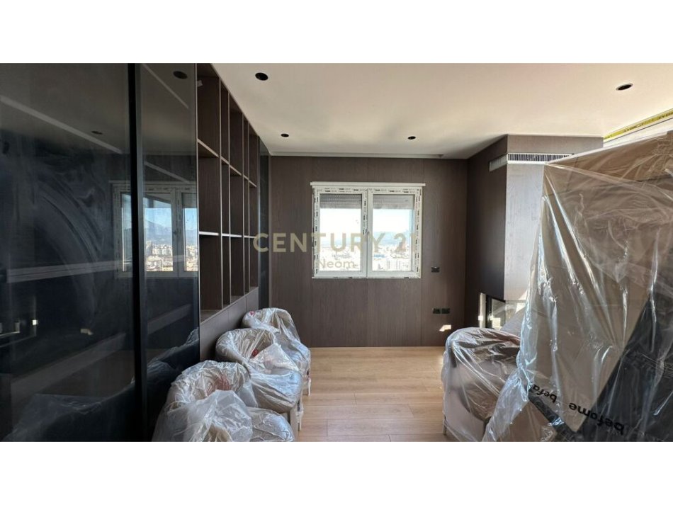 Tirane, jepet me qera apartament 2+1+Aneks+Ballkon Kati 7, 138 m² 1.700 € (RESIDENCA KURORA, KODRA E DIELLIT Tirana, Albania)