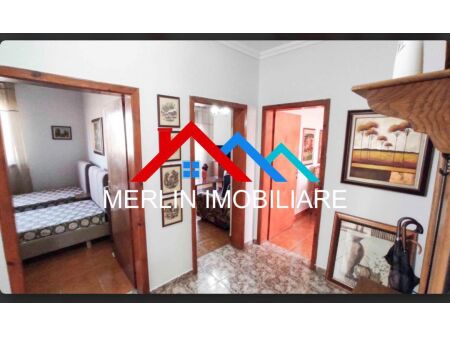 Tirane, jepet me qera apartament 2+1 Kati 4, 78 m² 650 € (QEMAL STAFA)