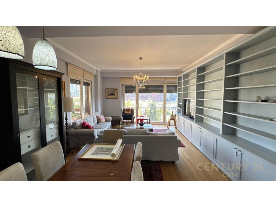 Tirane, jepet me qera apartament 3+1+Aneks+Ballkon Kati 6, 170 m² 3.000 € (Garda Tirana, Albania)