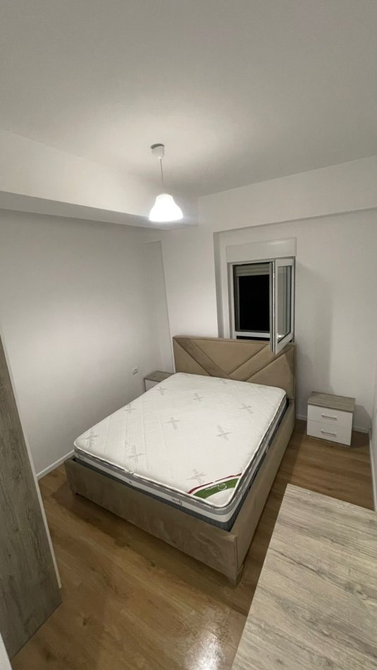 Tirane, shitet apartament 2+1+Ballkon Kati 3, 74 m² 125.800 € 