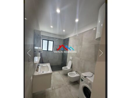 Tirane, jepet me qera apartament 2+1 Kati 2, 100 m² 500 € (Dhimiter Kamarda,ALI DEMI)