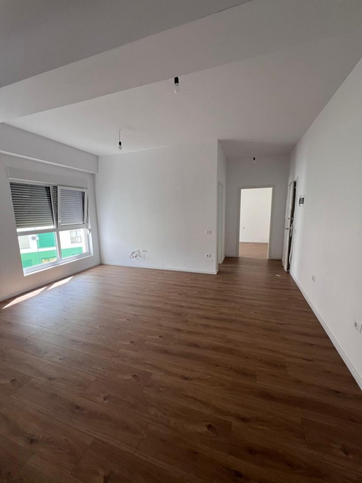 Shqiperi, shitet apartament 1+1 Kati 5, 60 m² 84.140 € (Rezidenca Kaimi)