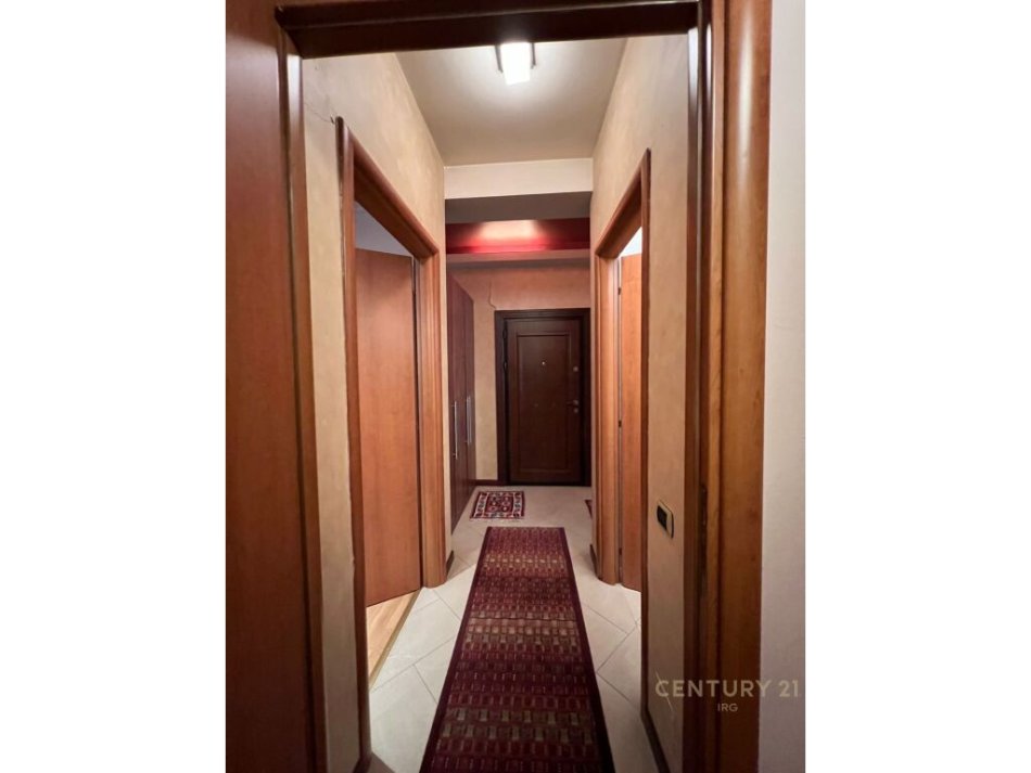 Tirane, shes apartament 2+1 , 202 m² 530.000 € (Ish Blloku)