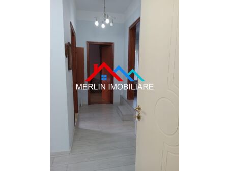 Tirane, jepet me qera apartament 2+1 Kati 3, 120 m² 750 € (MYSLYM SHYRI)